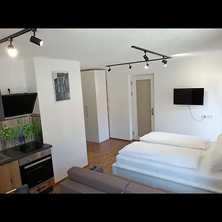 Ek-living